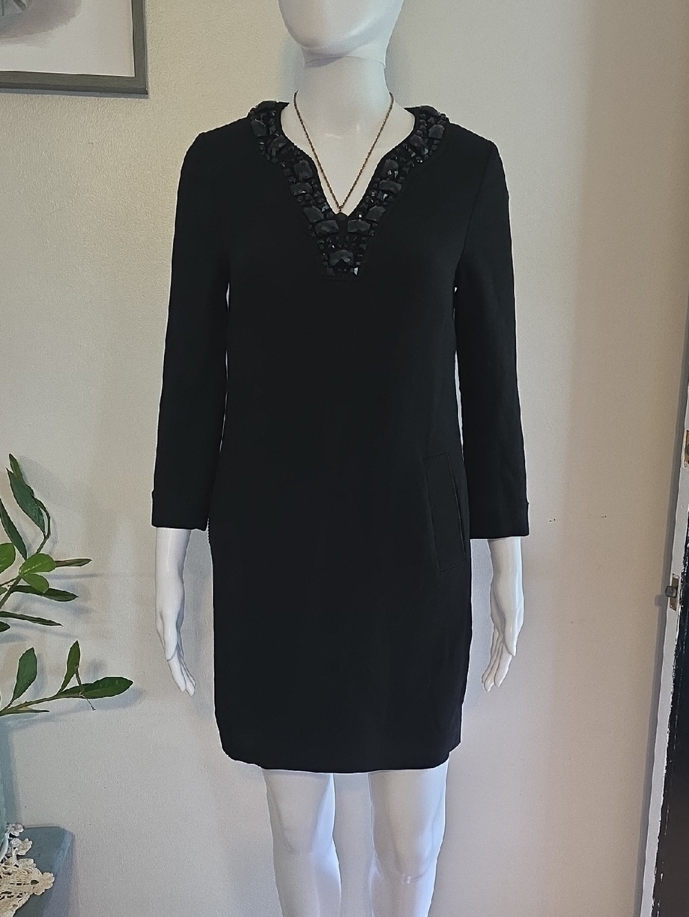kate spade Black V-Neck Beaded Long Sleeve Shift Dress